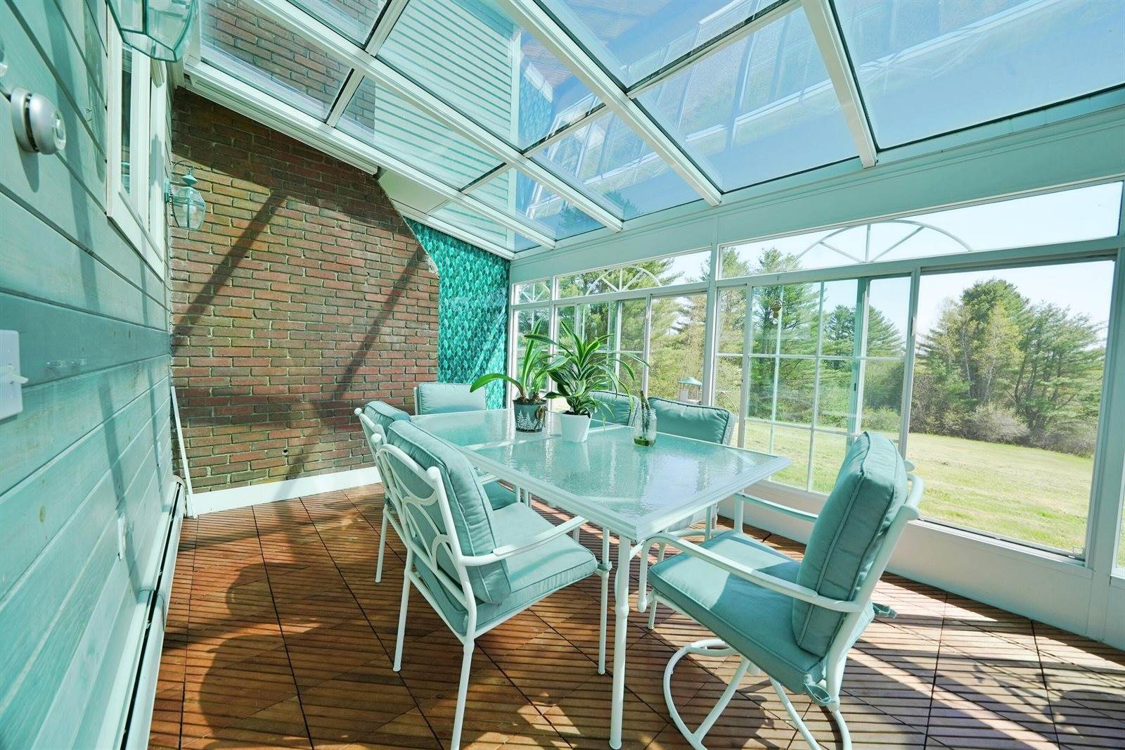 428 Main Street, Orono, ME 04473