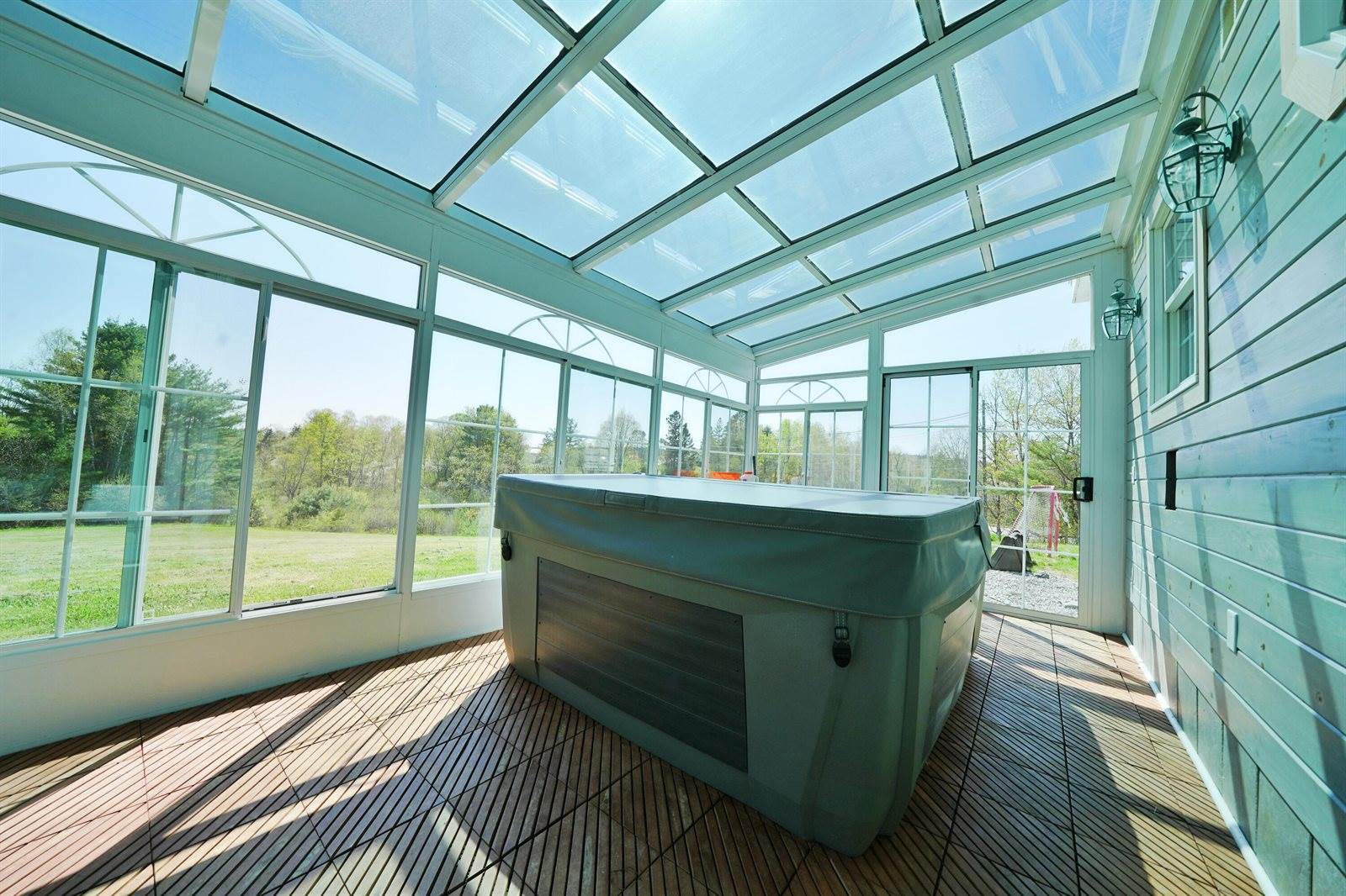 428 Main Street, Orono, ME 04473