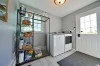 428 Main Street, Orono, ME 04473