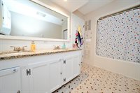 428 Main Street, Orono, ME 04473