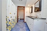 428 Main Street, Orono, ME 04473