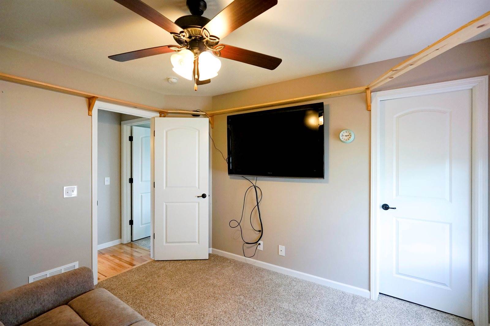 1407 Callahan Drive, Council Bluffs, IA 51503