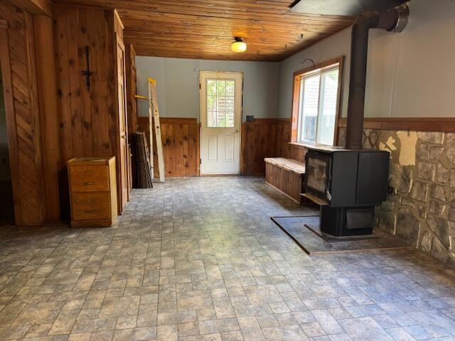 20 Coldbrook Road, Hampden, ME 04444