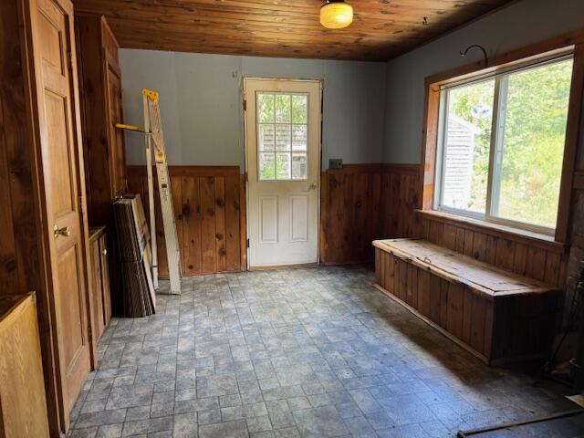 20 Coldbrook Road, Hampden, ME 04444