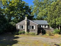 20 Coldbrook Road, Hampden, ME 04444