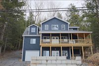 464-467 Memorial Drive, Winthrop, ME 04364