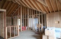 464-467 Memorial Drive, Winthrop, ME 04364