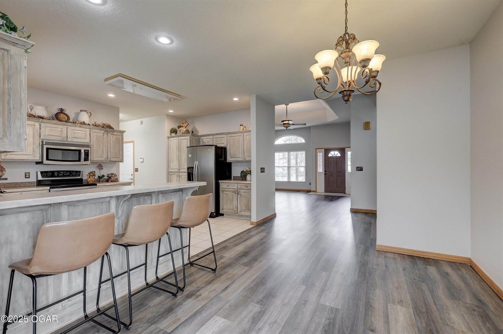 4320 Wisteria Way, Joplin, MO 64801