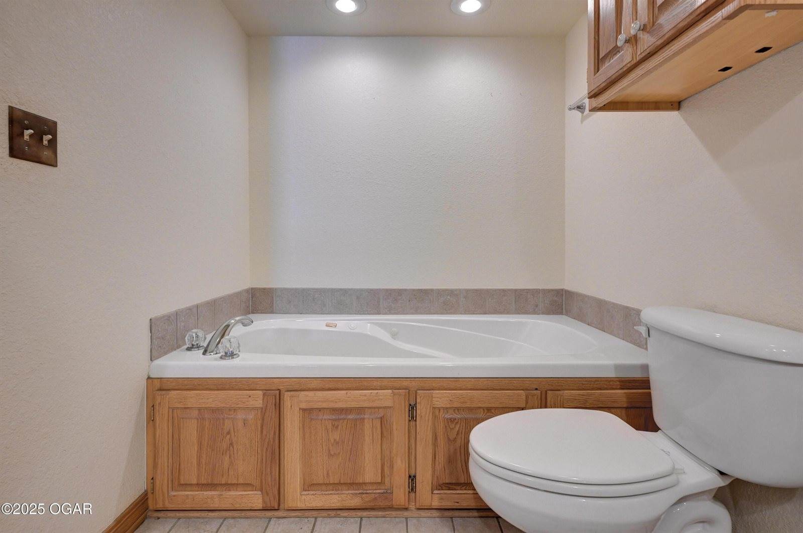 4320 Wisteria Way, Joplin, MO 64801