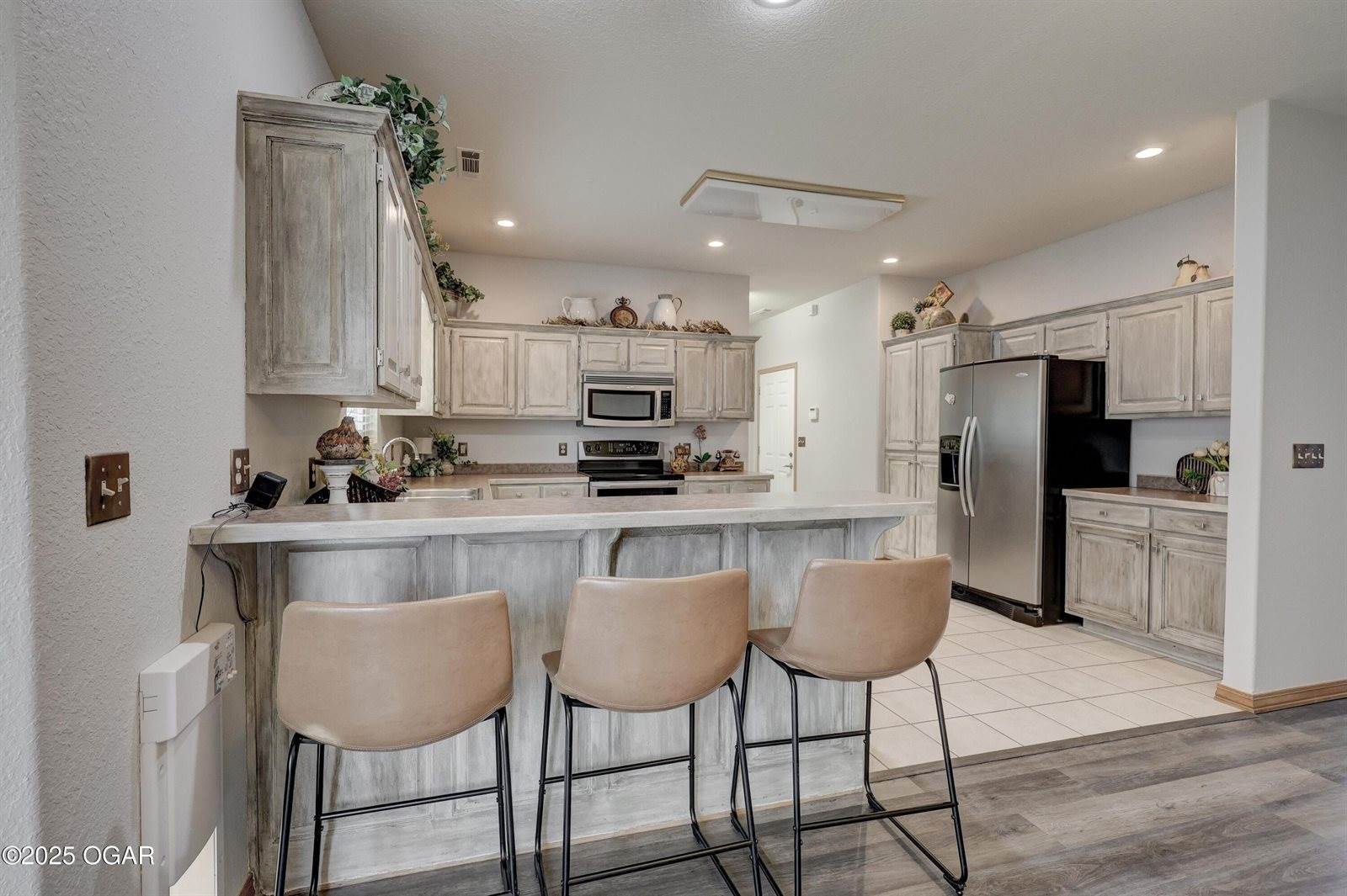 4320 Wisteria Way, Joplin, MO 64801