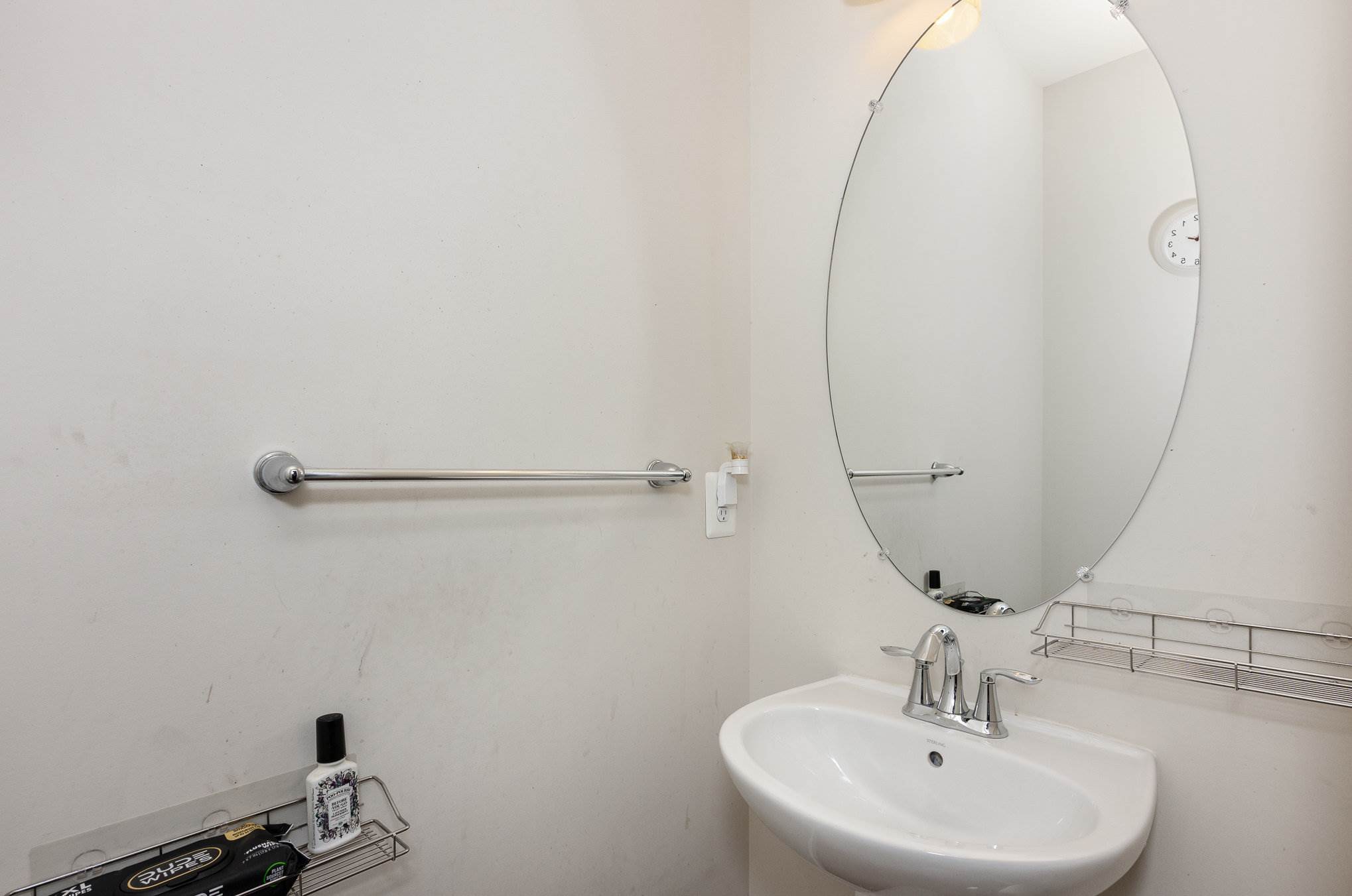 1020 Pultney Ln, Glen Burnie, MD 21060