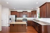 1020 Pultney Ln, Glen Burnie, MD 21060