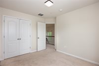 1020 Pultney Ln, Glen Burnie, MD 21060