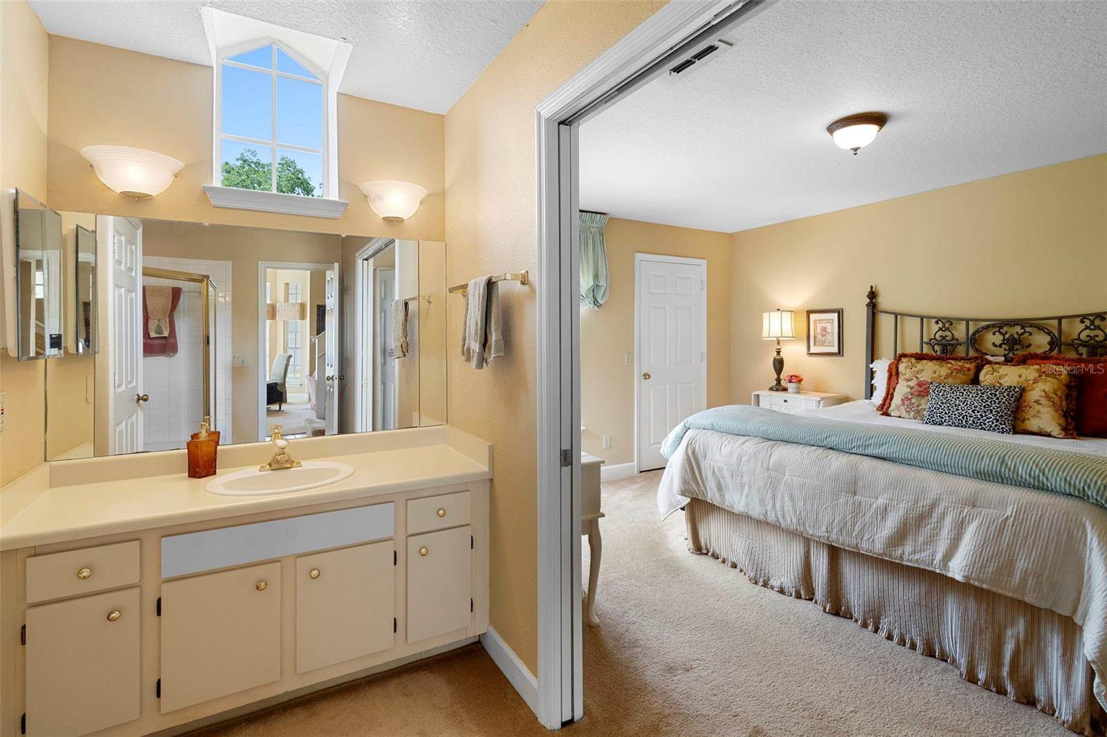 1529 Farrindon Circle, Lake Mary, FL 32746