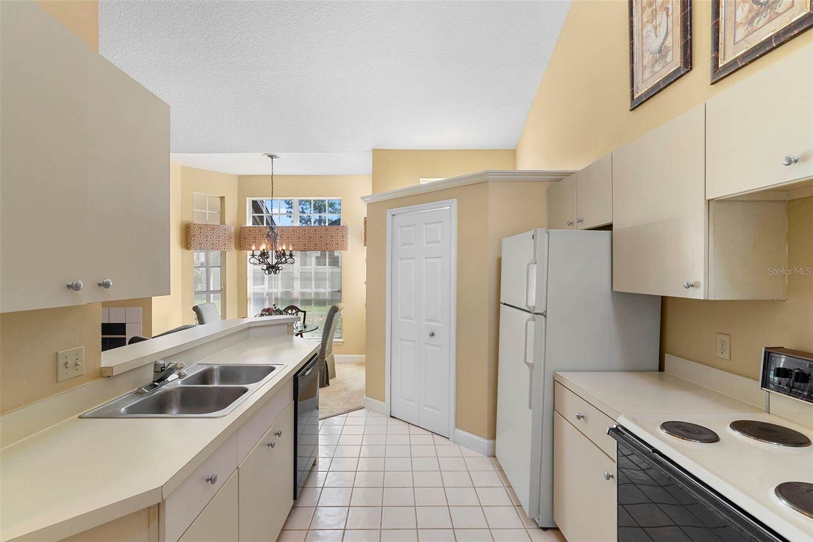 1529 Farrindon Circle, Lake Mary, FL 32746