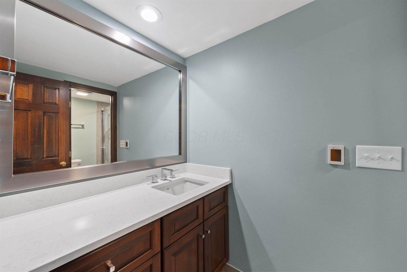 6527 Quarry Lane, Dublin, OH 43017