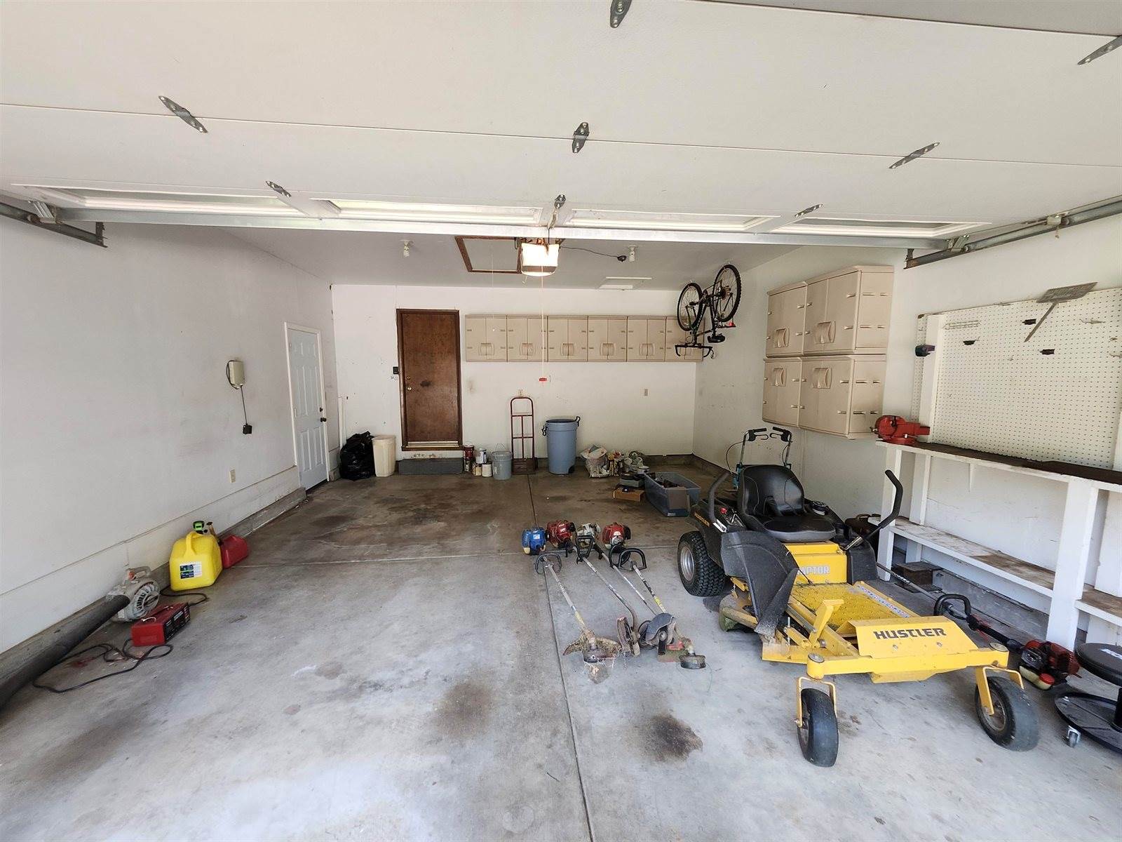 1532 North Rockwood Blvd, Mulvane, KS 67110