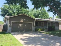 1532 North Rockwood Blvd, Mulvane, KS 67110