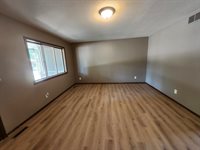 1532 North Rockwood Blvd, Mulvane, KS 67110