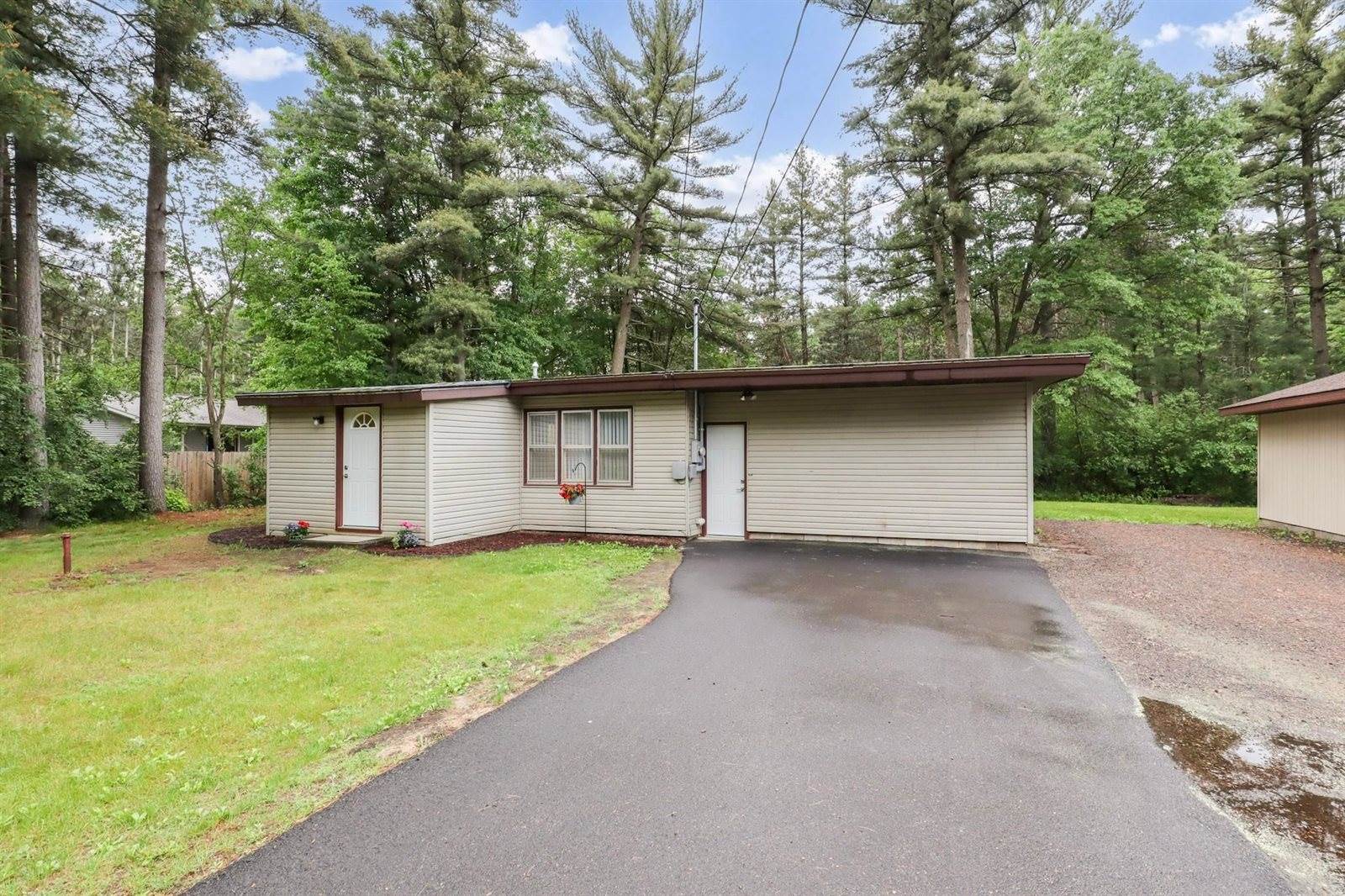 2730 Airport Avenue, Wisconsin Rapids, WI 54494