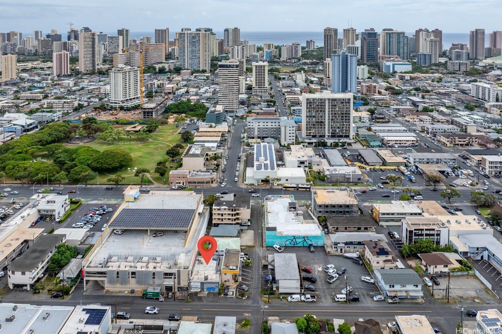 2209 Young Street, Honolulu, HI 96826