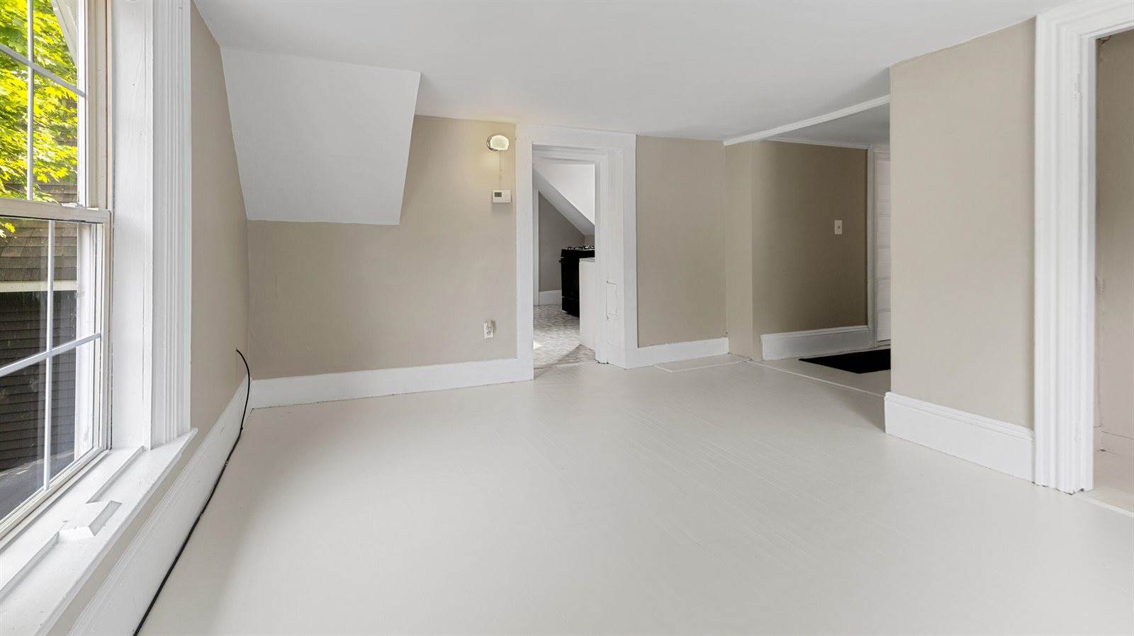 176 Court Street, Bangor, ME 04401