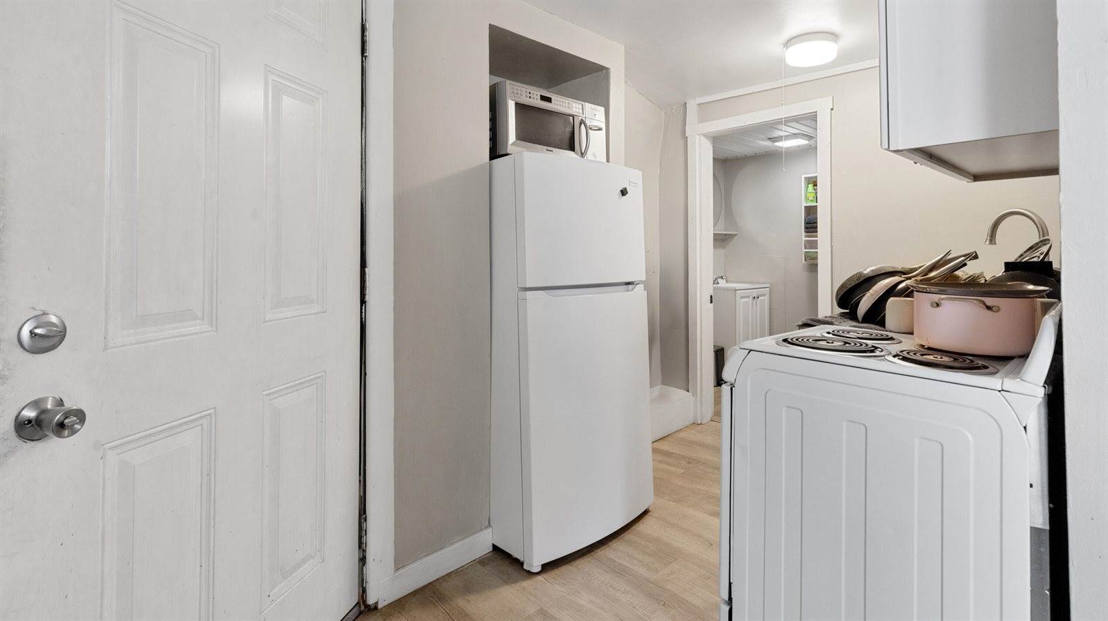 176 Court Street, Bangor, ME 04401