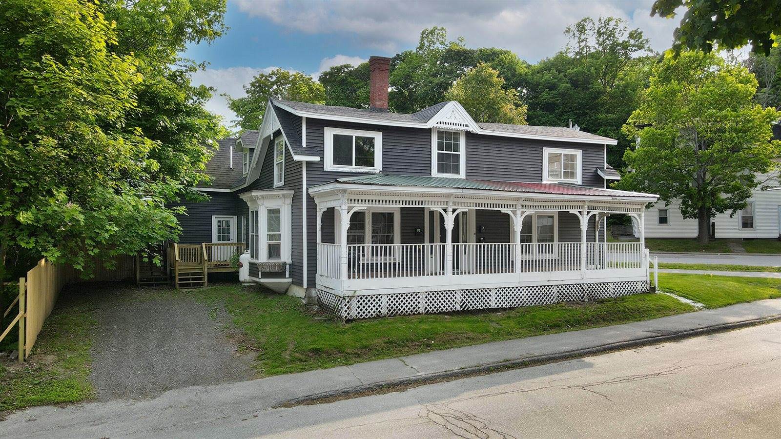 176 Court Street, Bangor, ME 04401