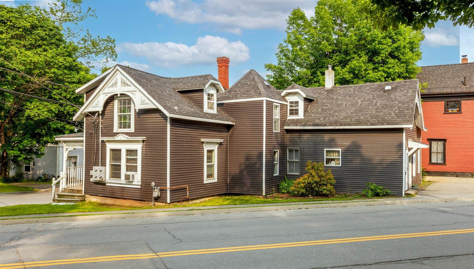 176 Court Street, Bangor, ME 04401