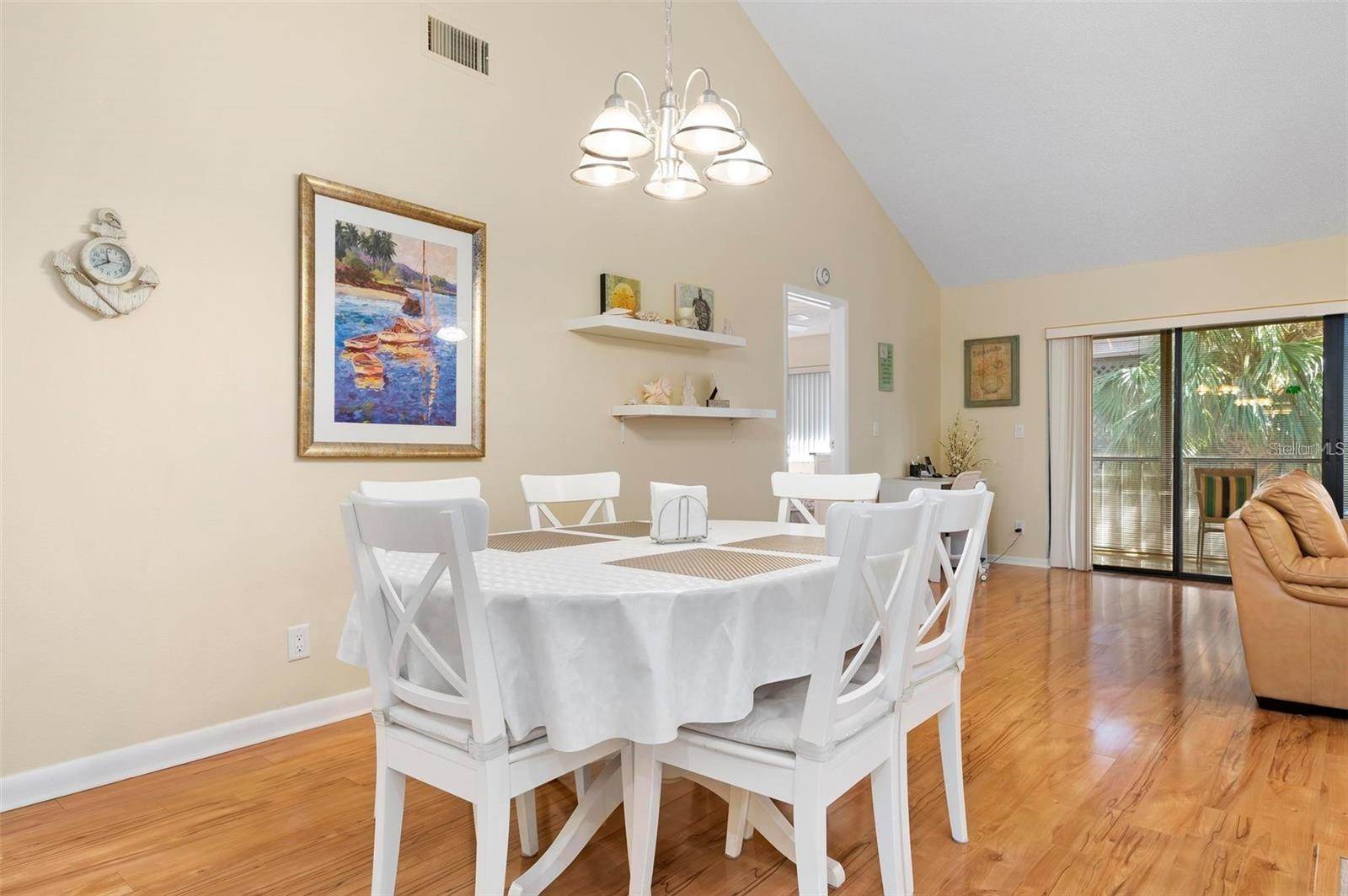 1707 Pelican Cove Road, Sarasota, FL 34231