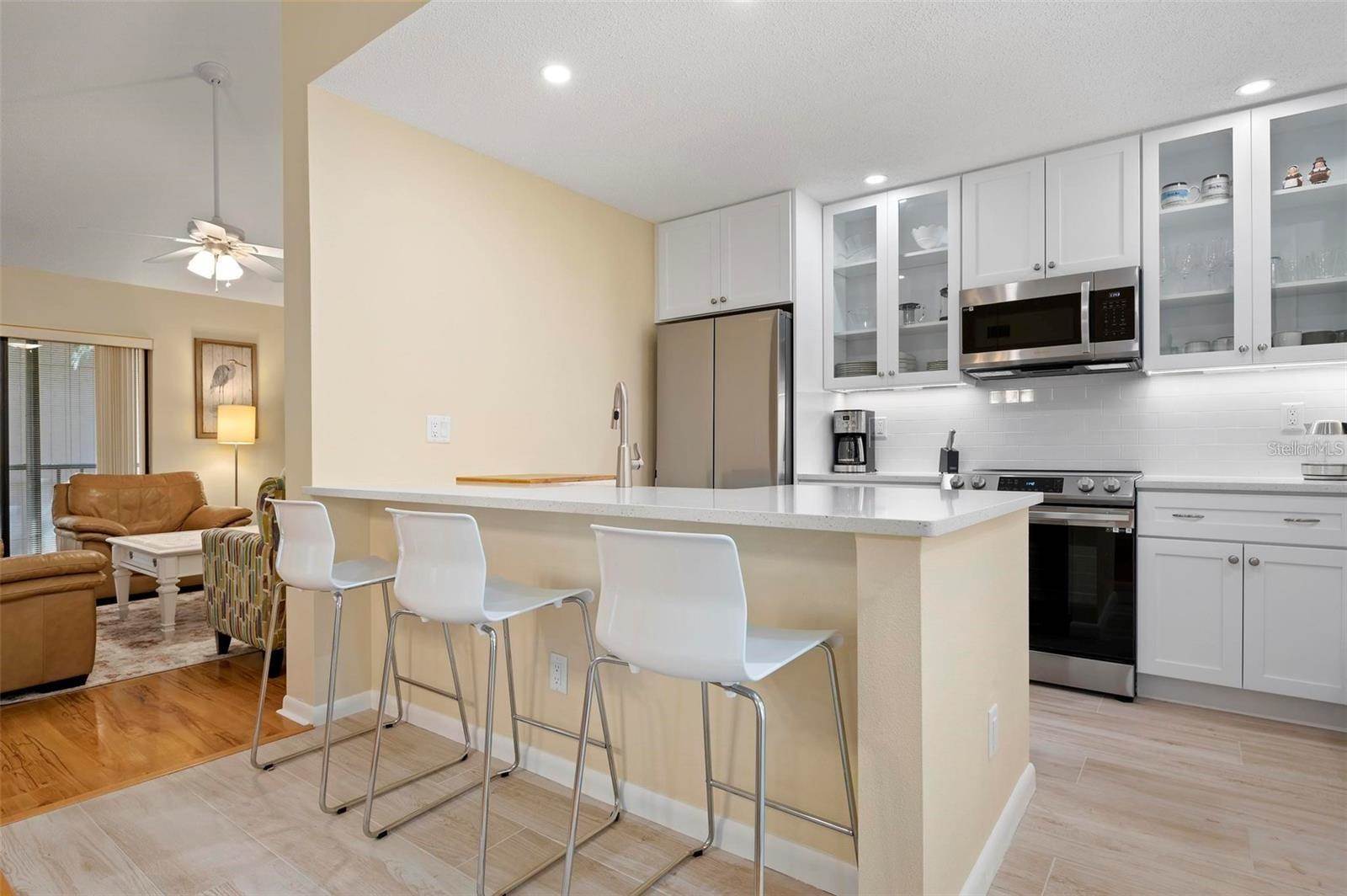 1707 Pelican Cove Road, Sarasota, FL 34231