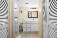 1707 Pelican Cove Road, Sarasota, FL 34231