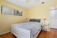 1707 Pelican Cove Road, Sarasota, FL 34231