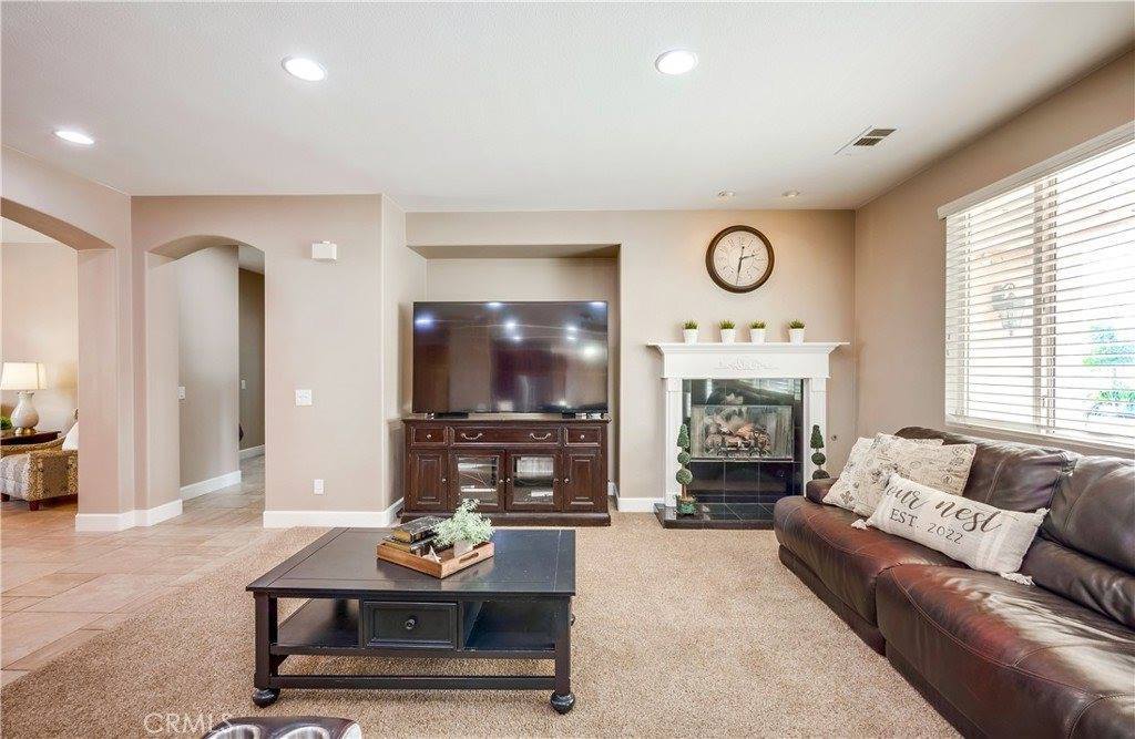 6582 North Caleb Lane, San Bernardino, CA 92407