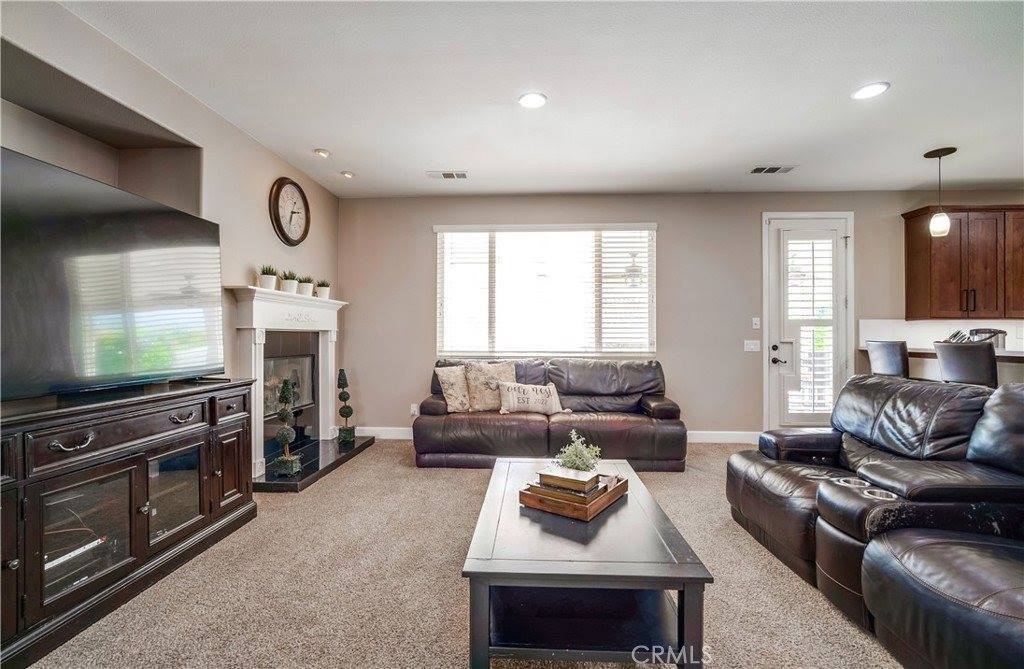 6582 North Caleb Lane, San Bernardino, CA 92407