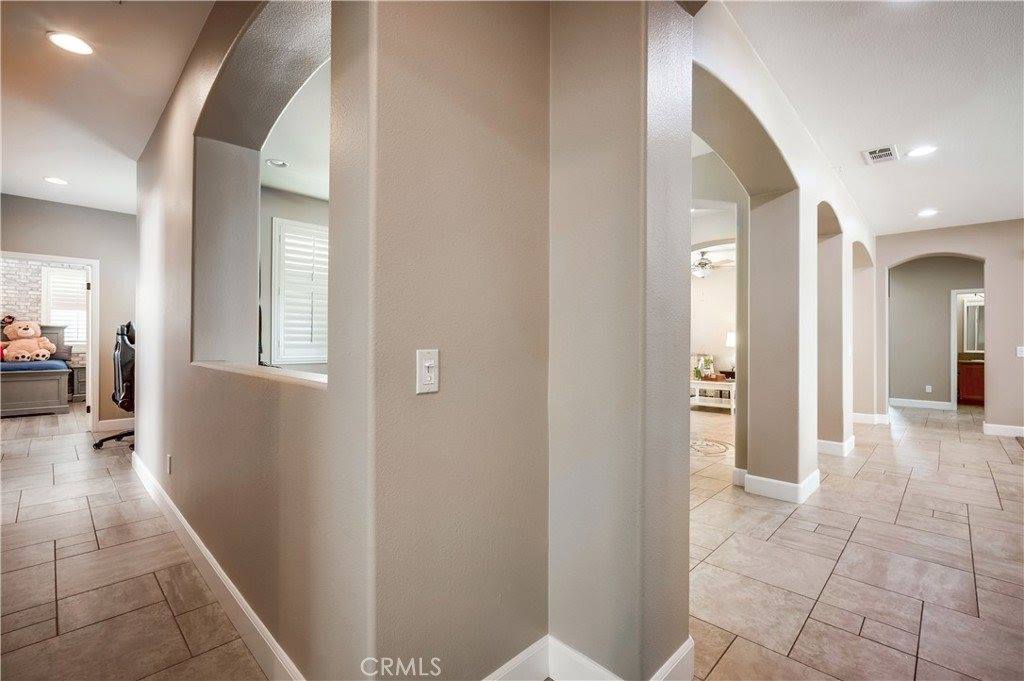 6582 North Caleb Lane, San Bernardino, CA 92407