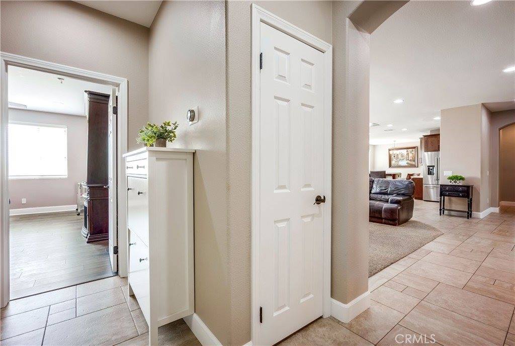 6582 North Caleb Lane, San Bernardino, CA 92407