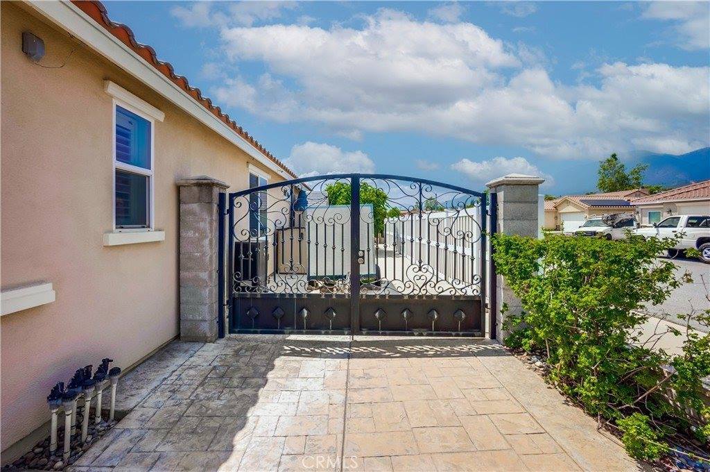 6582 North Caleb Lane, San Bernardino, CA 92407