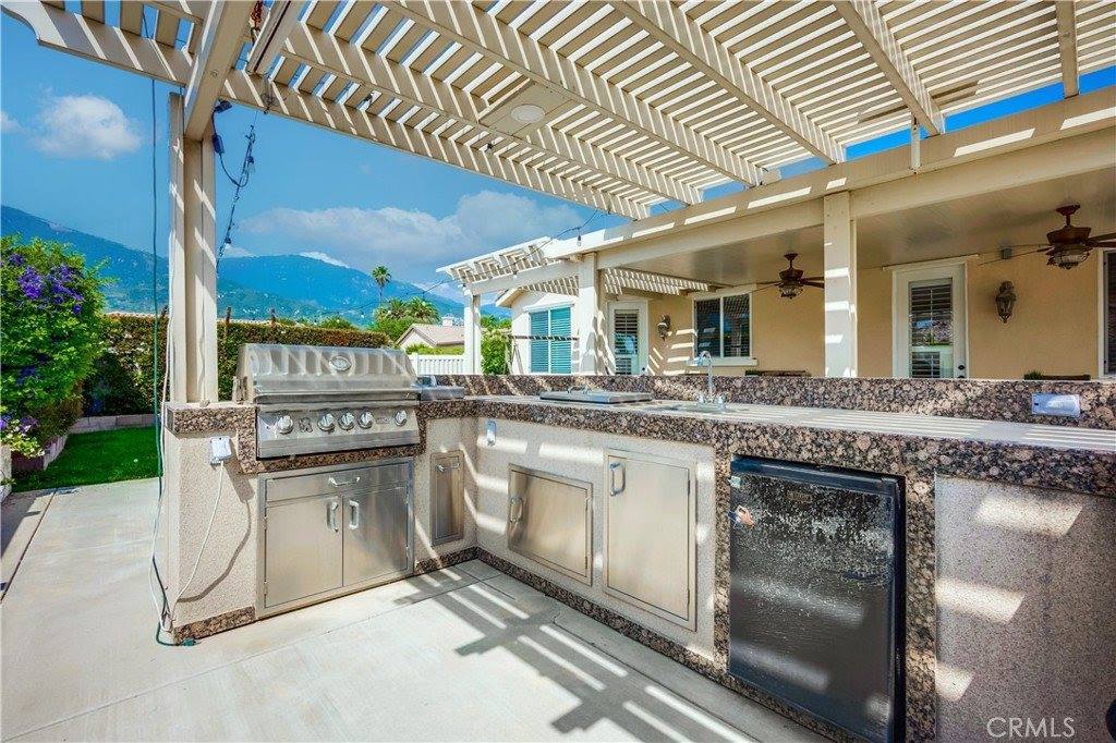 6582 North Caleb Lane, San Bernardino, CA 92407