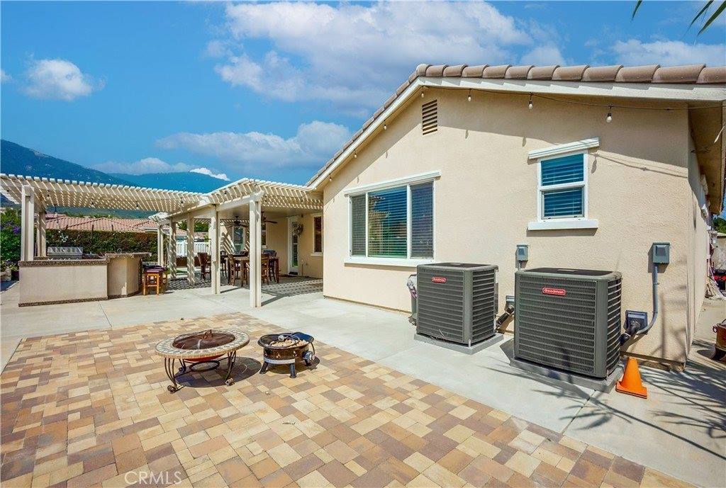 6582 North Caleb Lane, San Bernardino, CA 92407