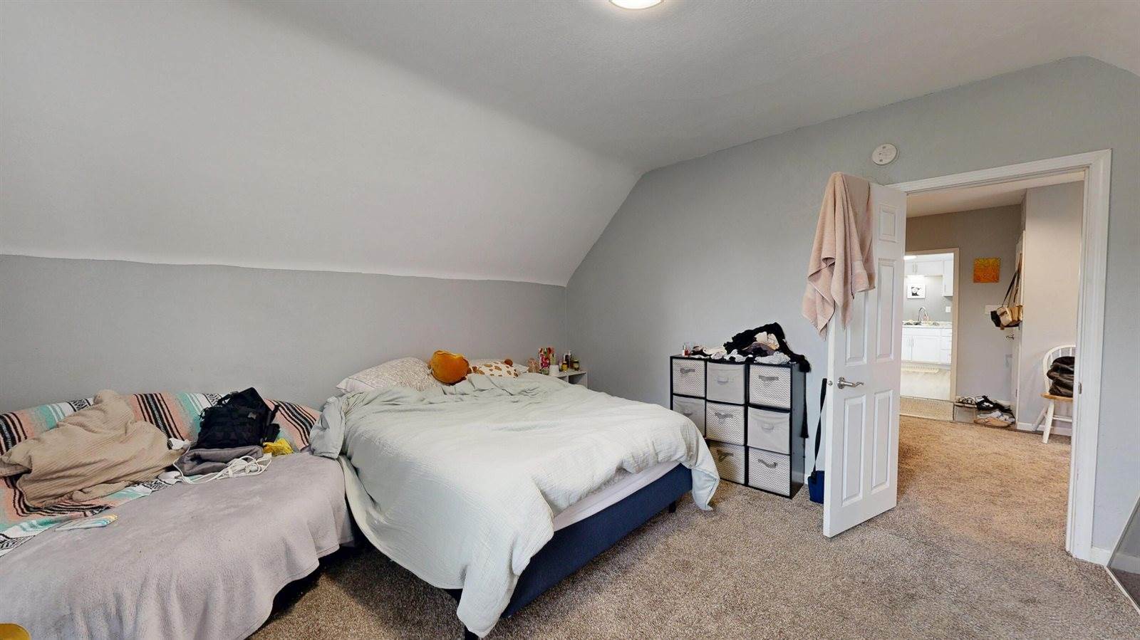 1552 Loomis St, La Crosse, WI 54603