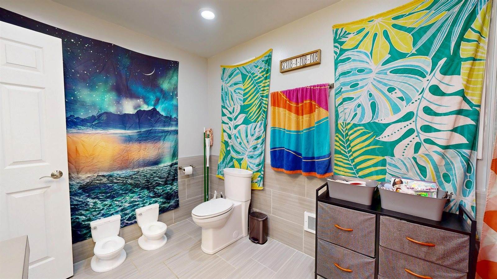 1552 Loomis St, La Crosse, WI 54603