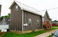 1552 Loomis St, La Crosse, WI 54603