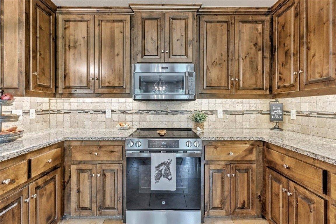 7809 North Choctaw Road, Jones, OK 73049