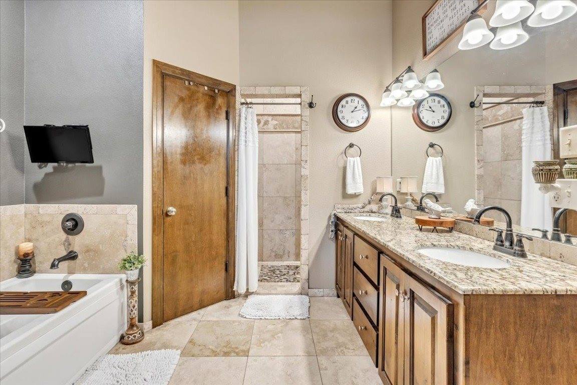 7809 North Choctaw Road, Jones, OK 73049