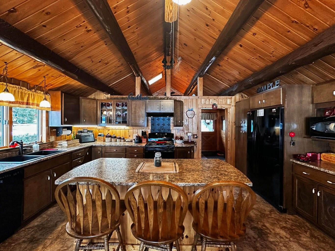 69 Hayward Street, Portage Lake, ME 04768