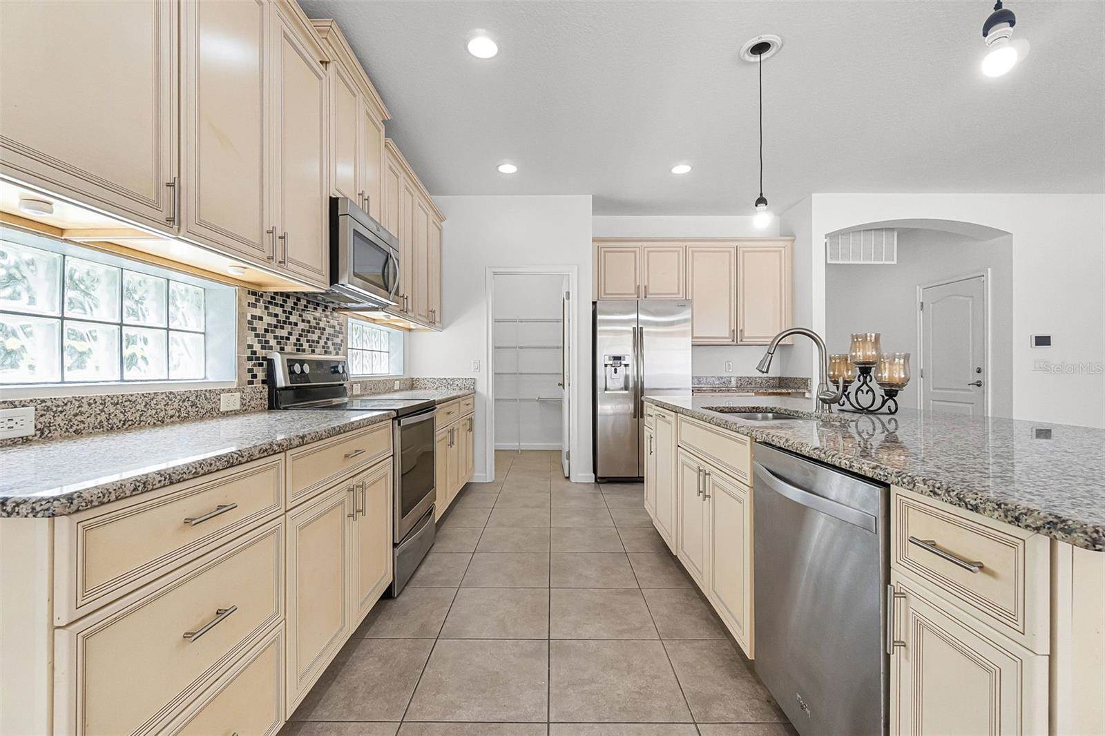 3221 Dark Sky Drive, Harmony, FL 34773