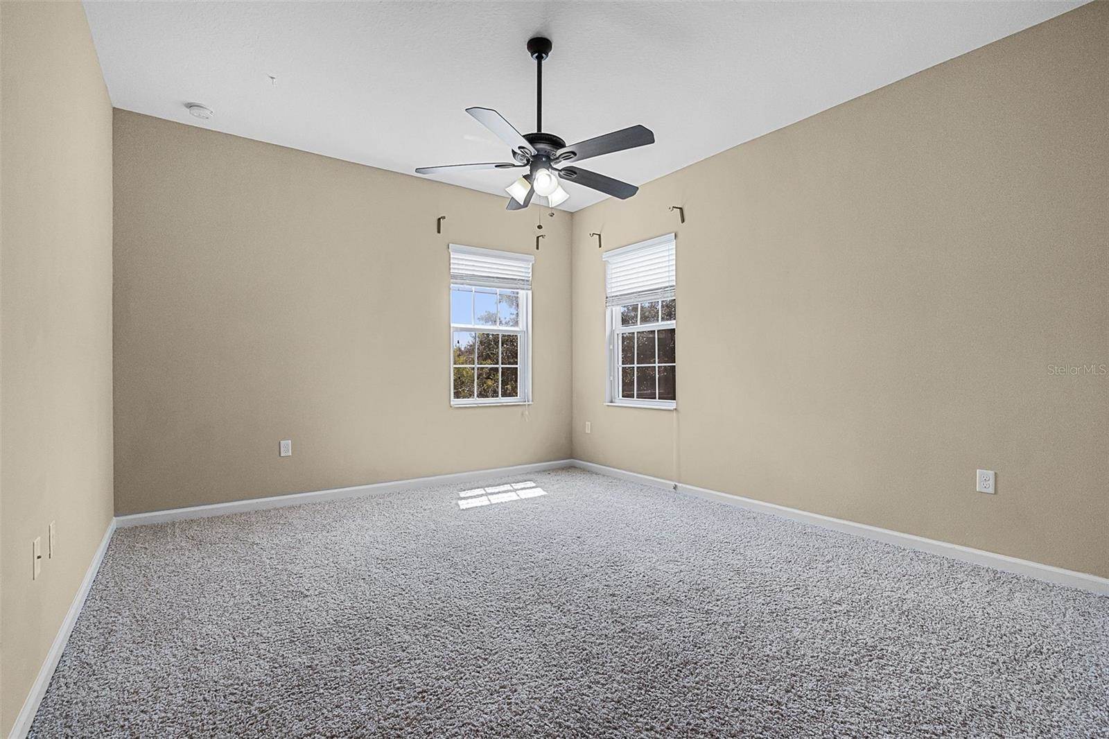 3221 Dark Sky Drive, Harmony, FL 34773