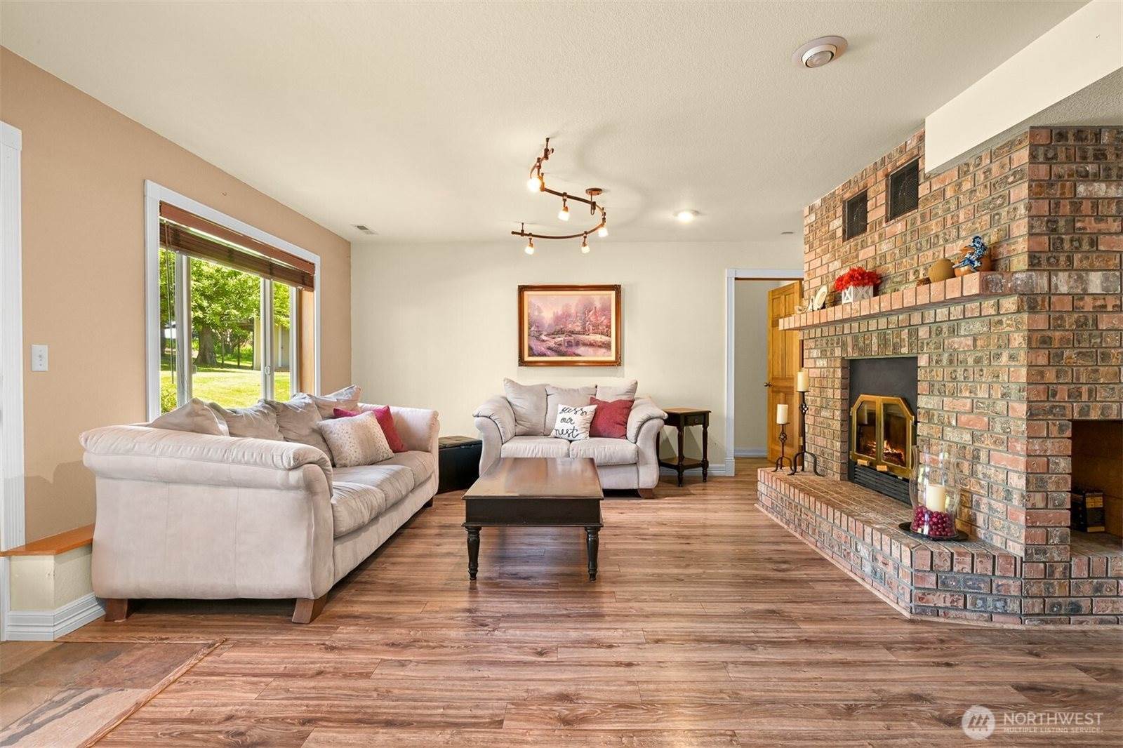 2548 Crescent Street, Ferndale, WA 98248