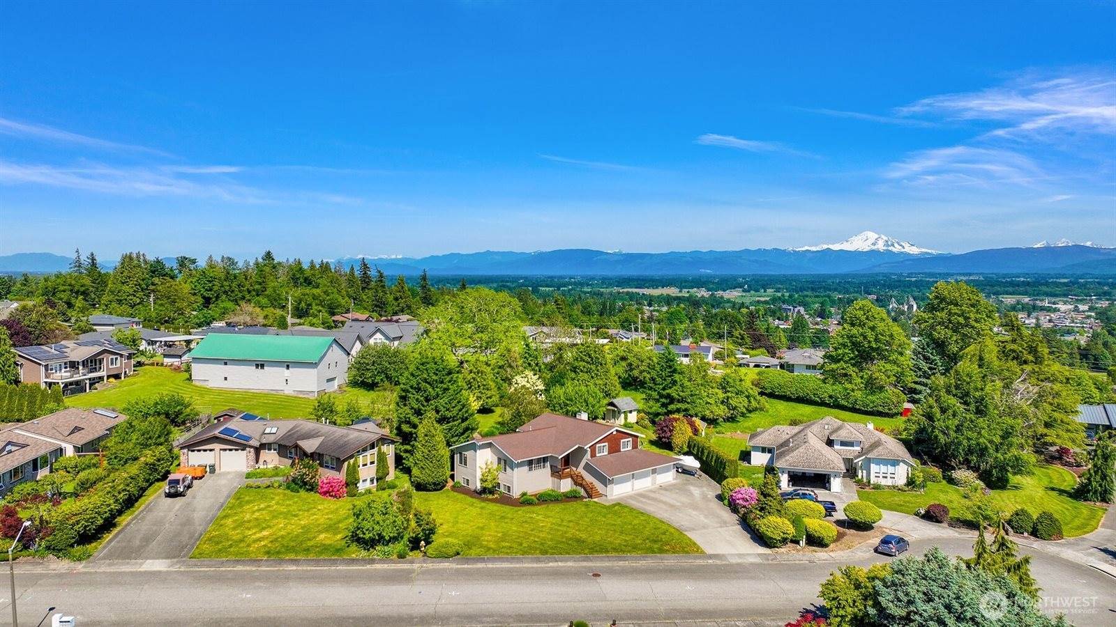 2548 Crescent Street, Ferndale, WA 98248